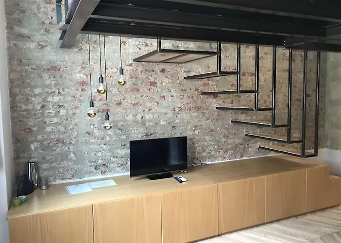 Dezza Loft * Mediolan