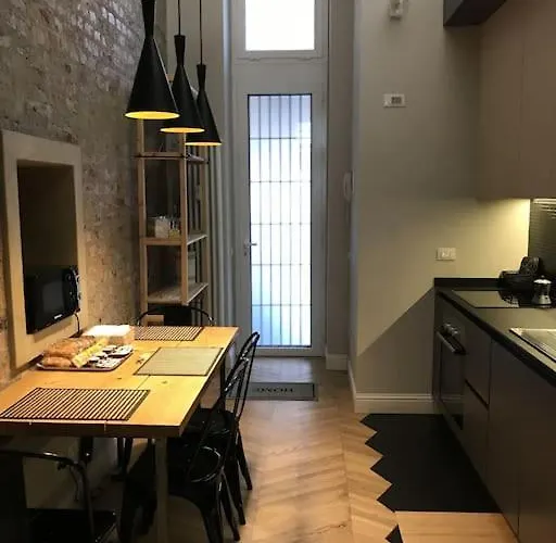 Dezza Loft Mediolan