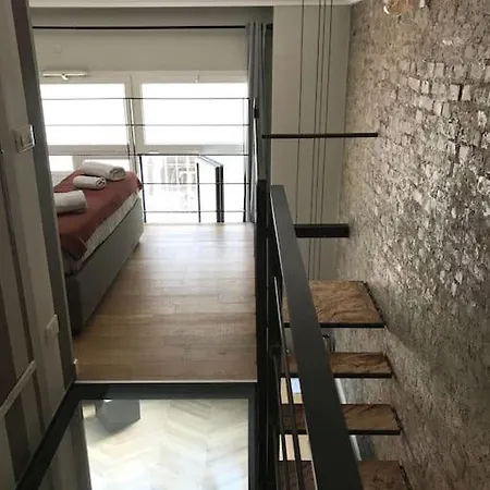 Apartament Dezza Loft *